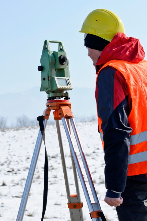 arpenteur geometre au quebec votre partenaire de confiance pour tous vos besoins de mesurage et arpentage  a salaberry de valleyfield droite